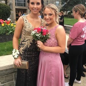 super cute prom dress!